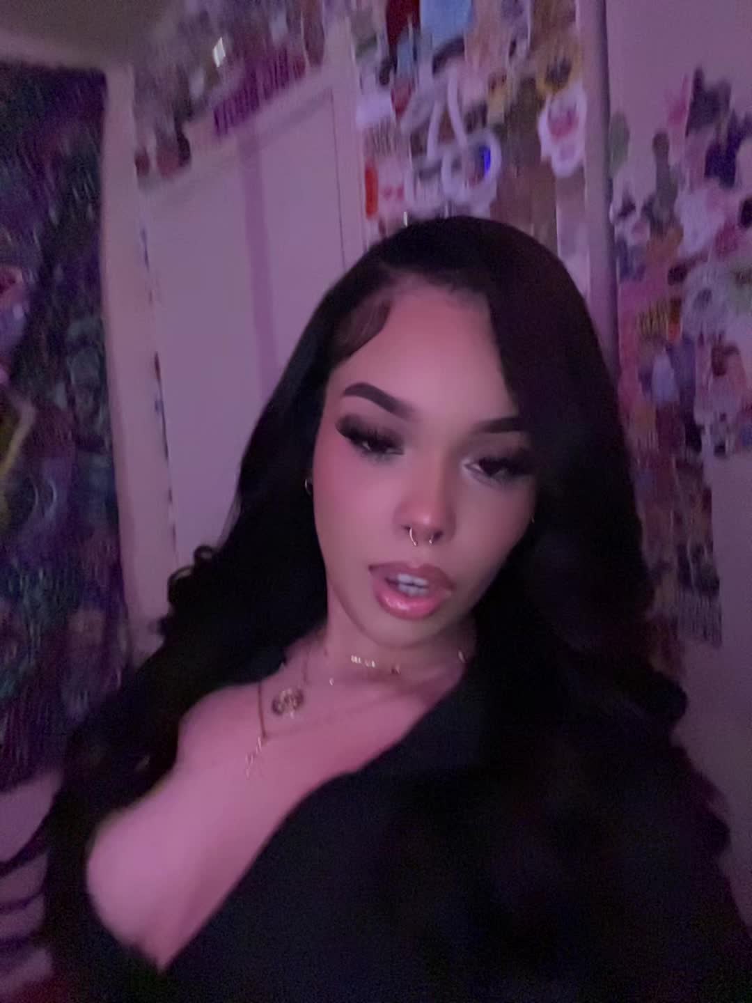 @Naomi🍒