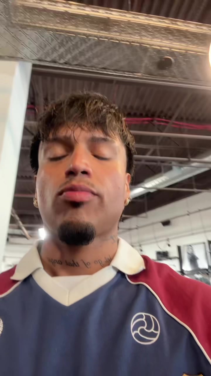 @morefonz2x