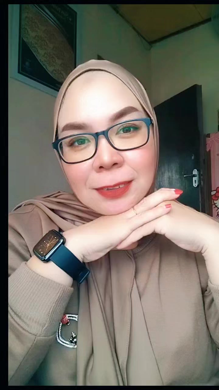 @Dhemylitha