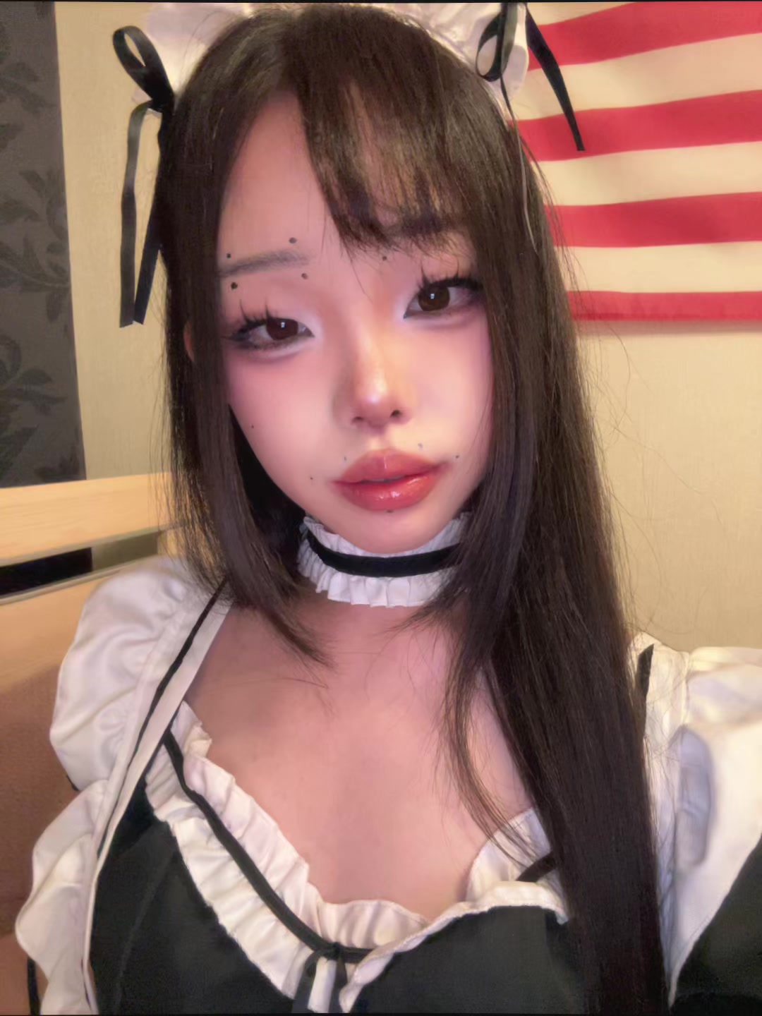 @kiss