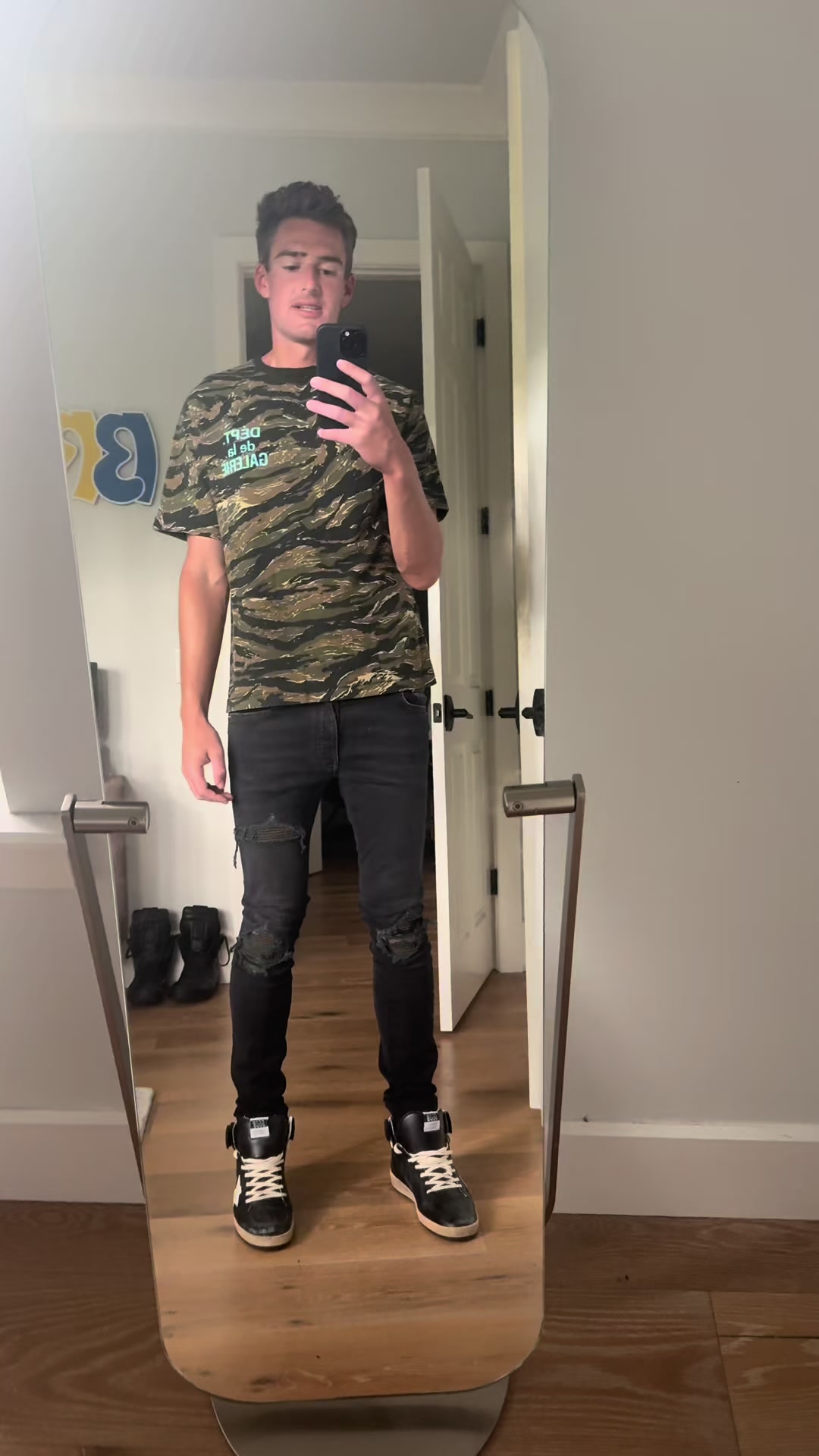 @Brettydubz