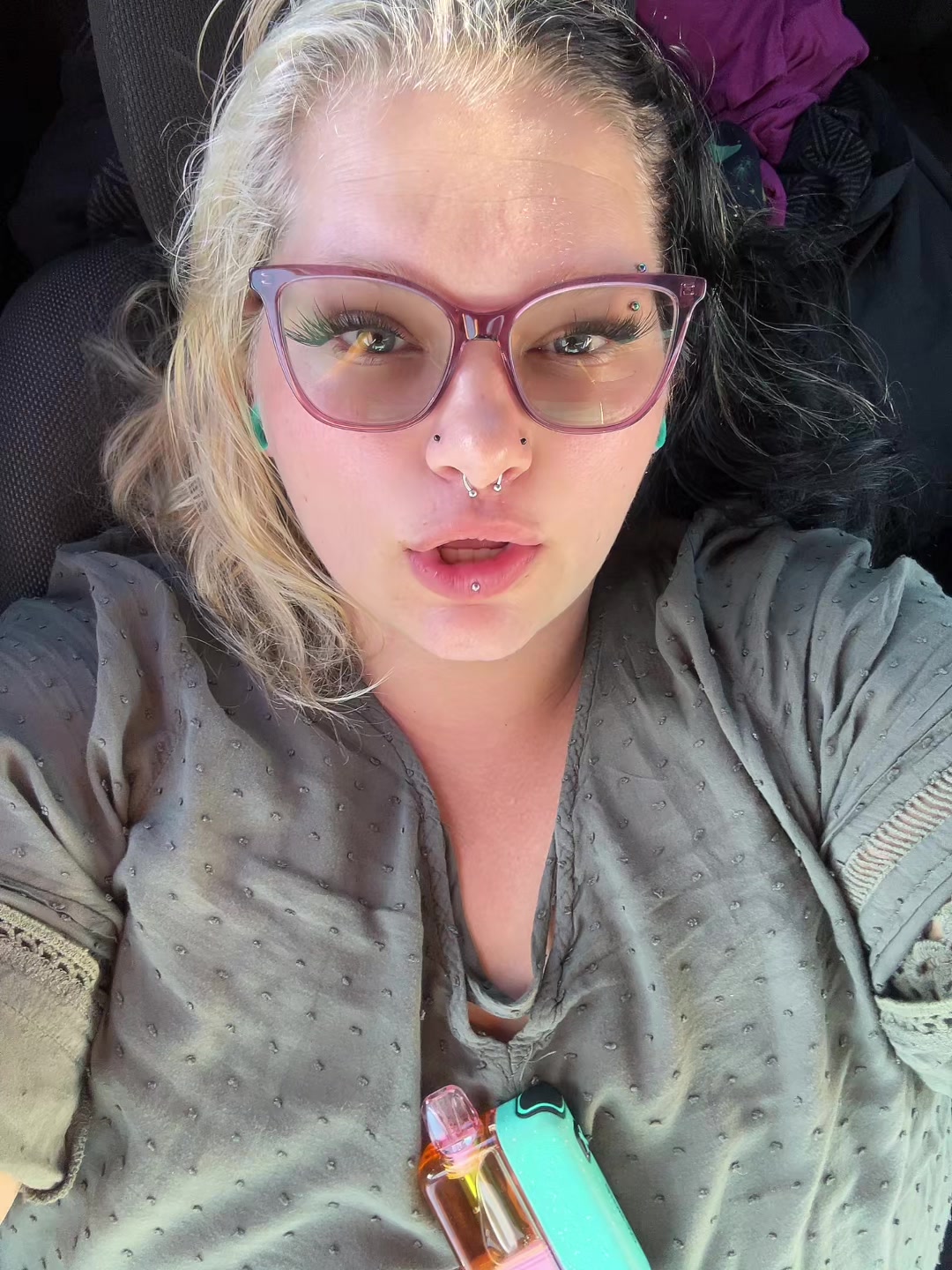 @Liv