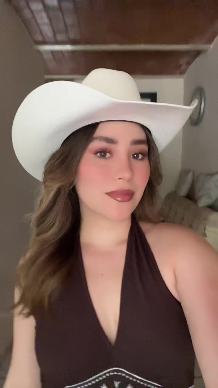 @dannawoodss1