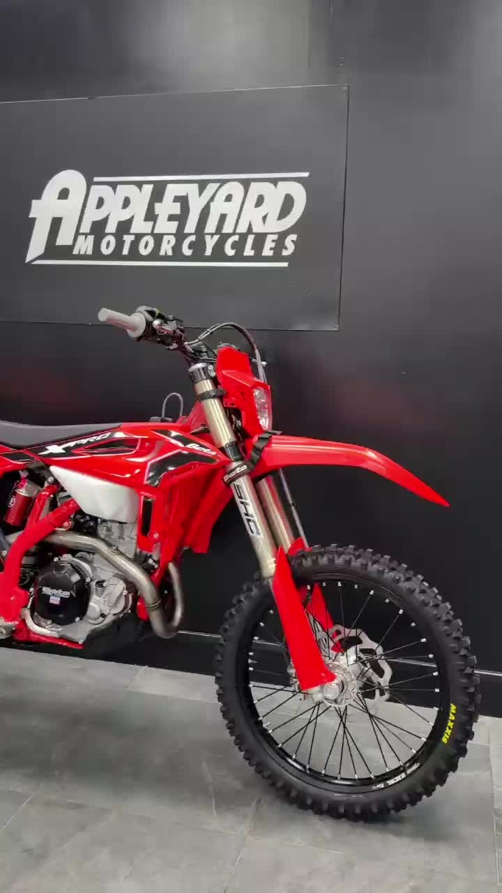 @AppleyardMotorcycles