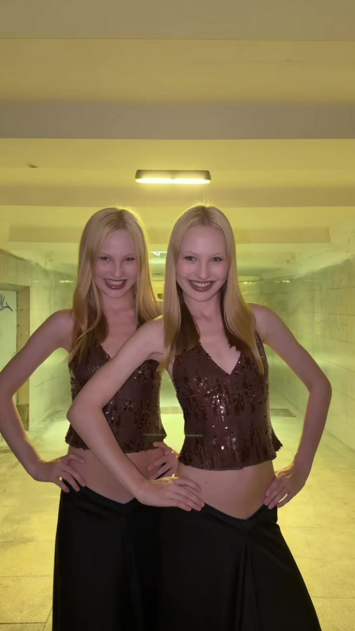 @Evelina & Lola