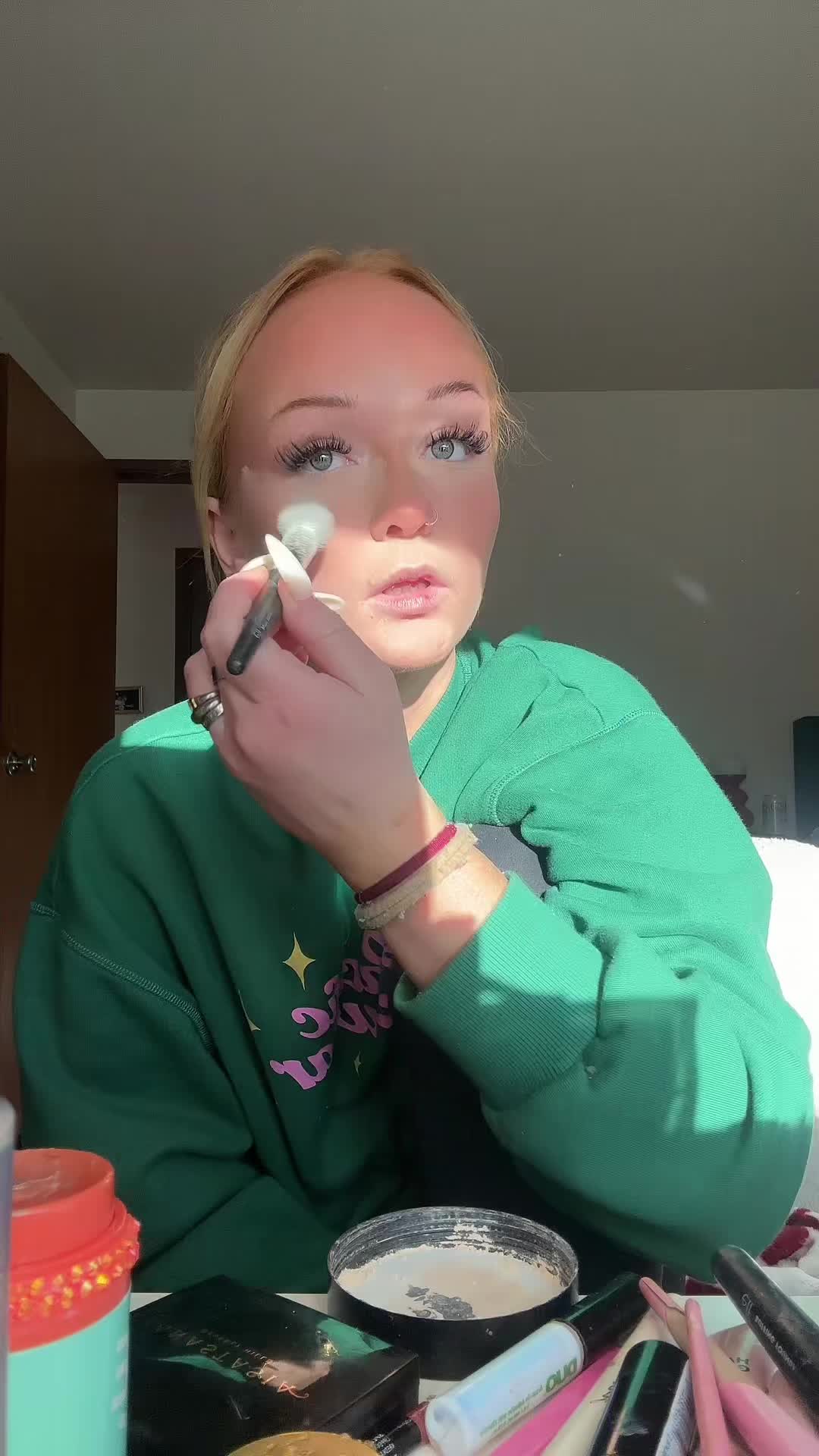 @izzey