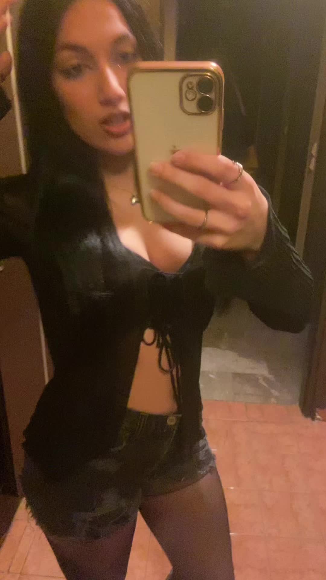 @Christina