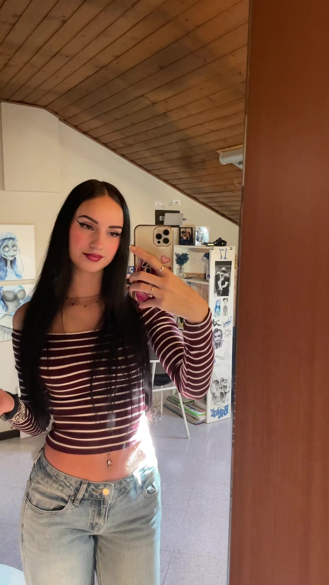 @𝒜ℒℰ