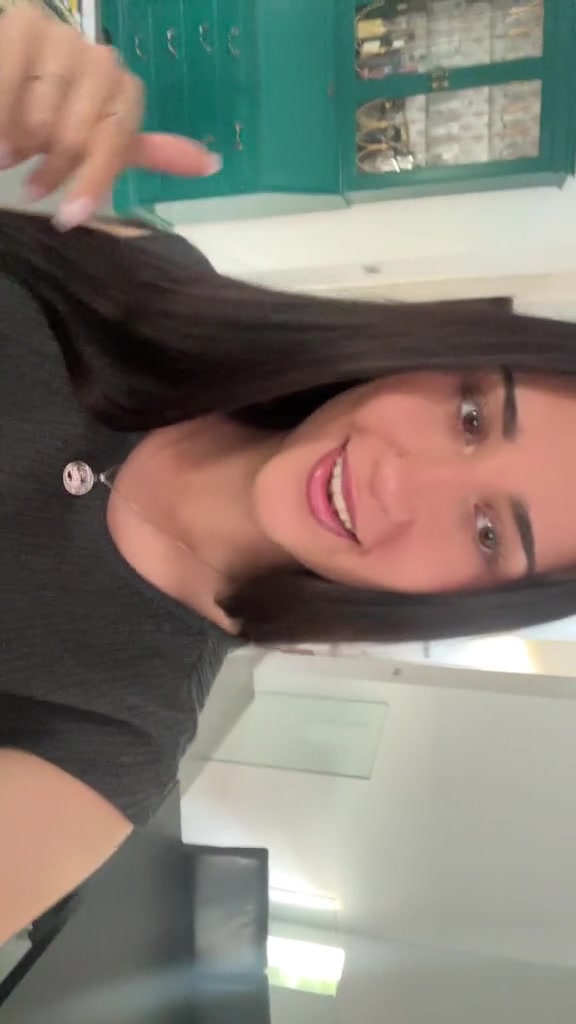 @Mónica
