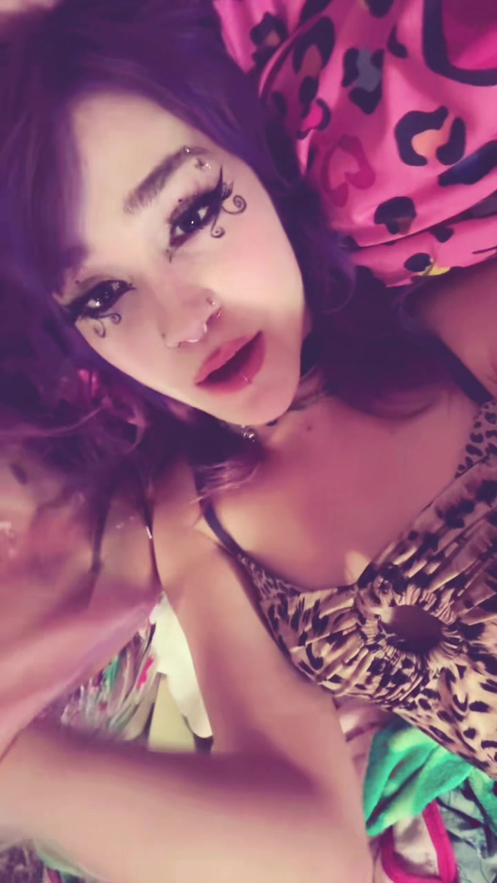 @Bella😘