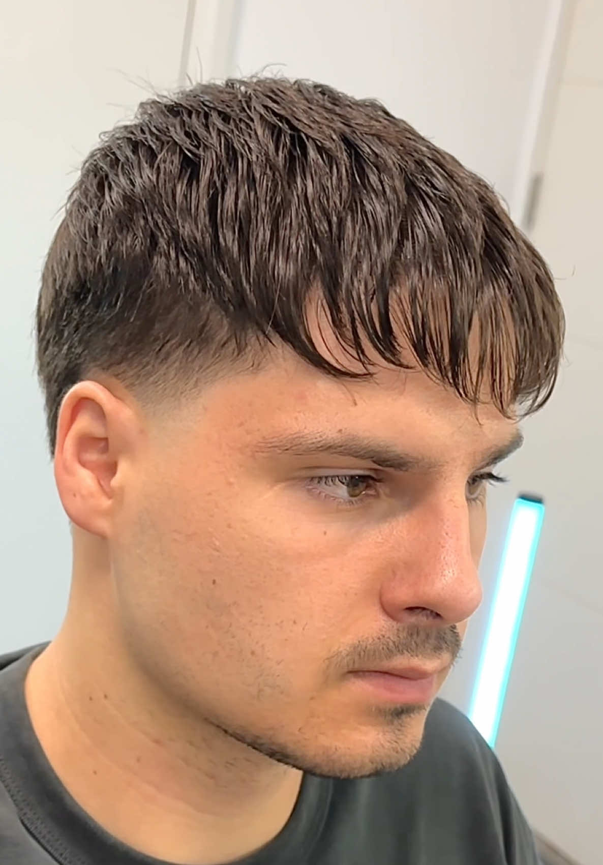 @Sydney Barber • Anto Cuts ๐