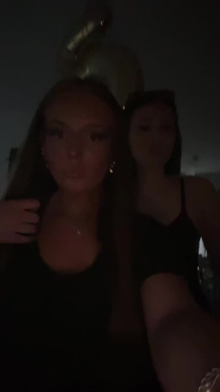 @🍾🍾