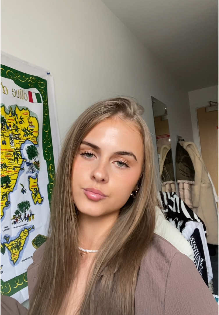 @antoniamassarella