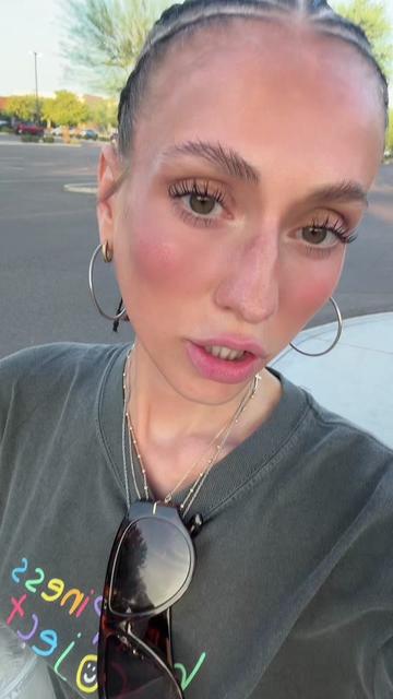@ella