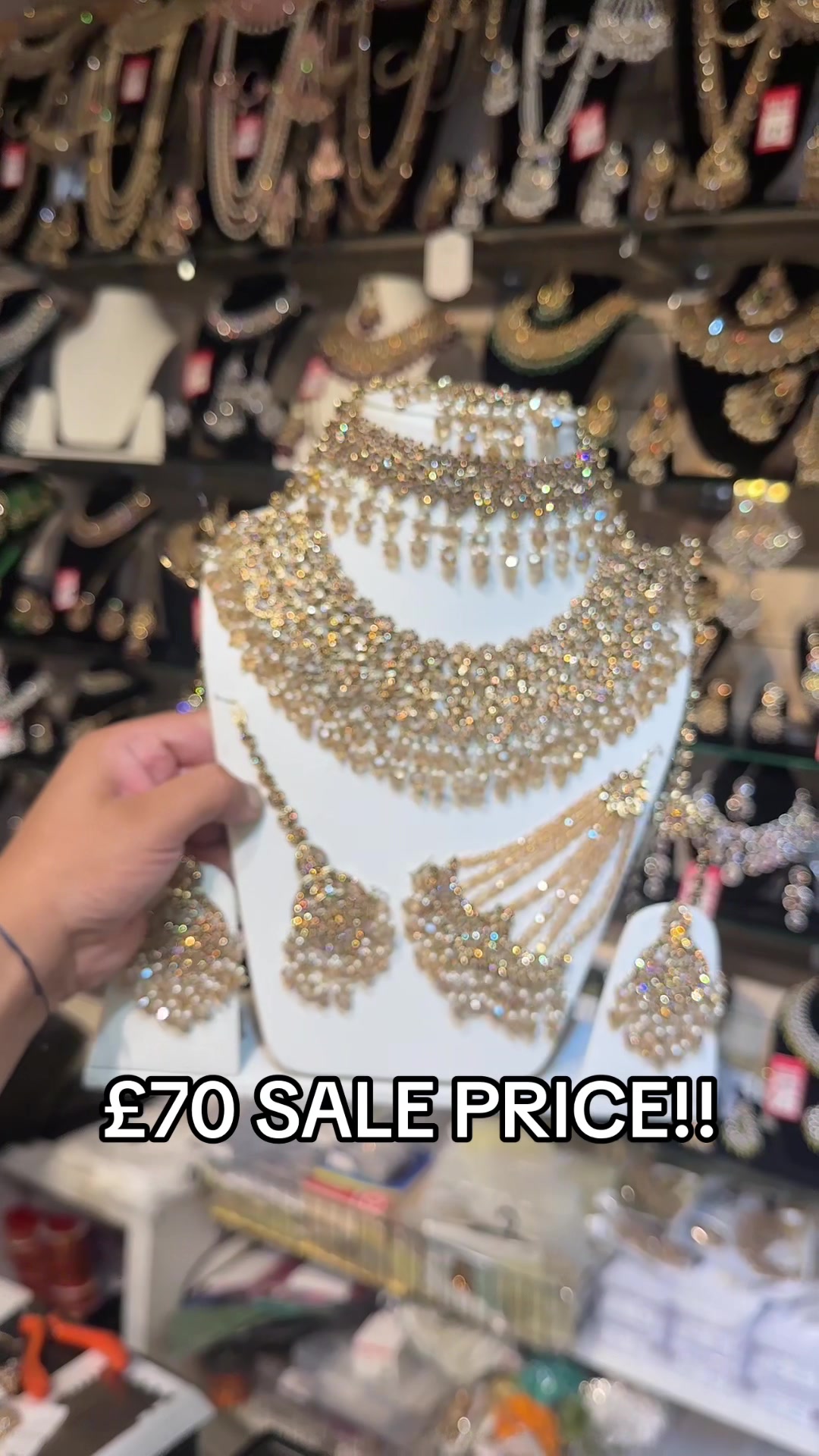 @FashionHouse438D
