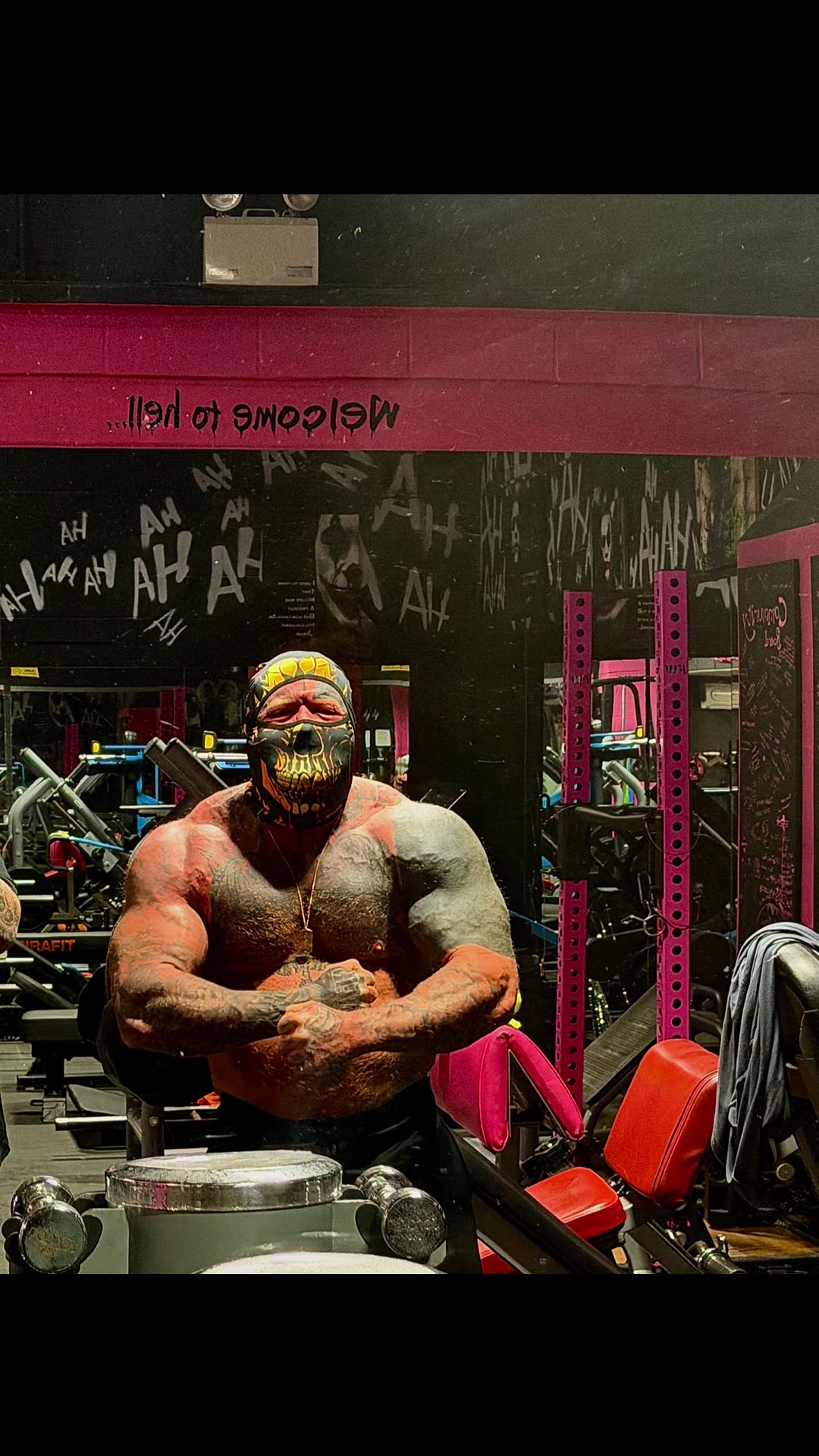 @masked_monster