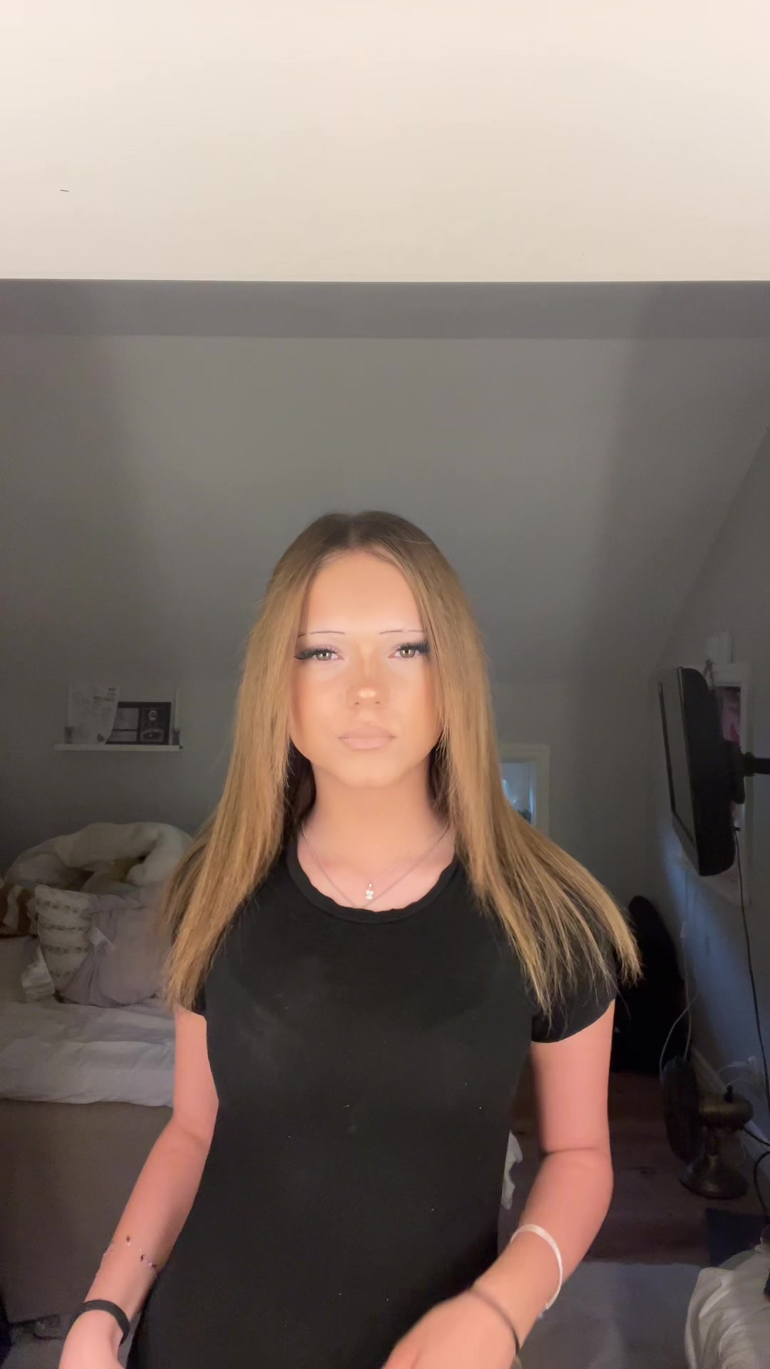 @𝔭𝔦𝔩𝔢𝔞🦇