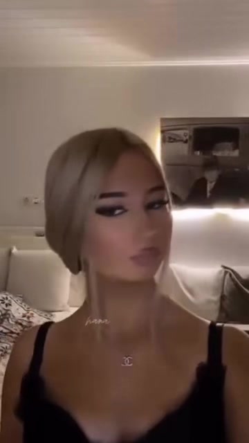 @😹