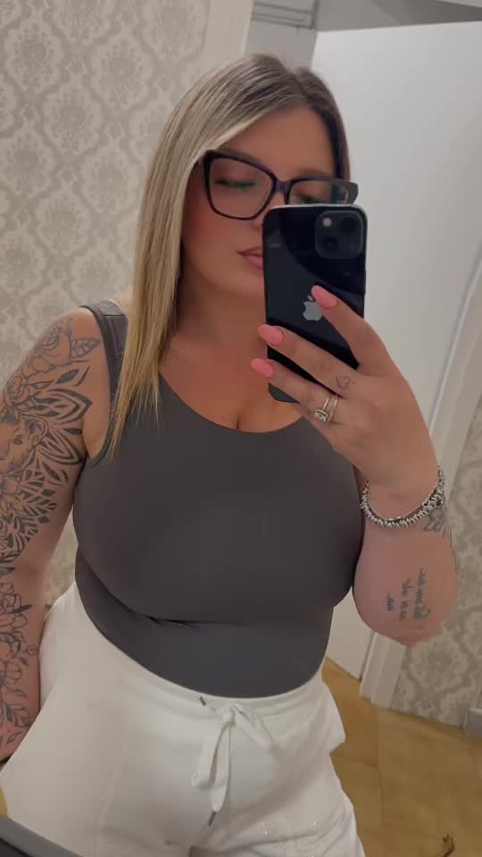 @Valentina