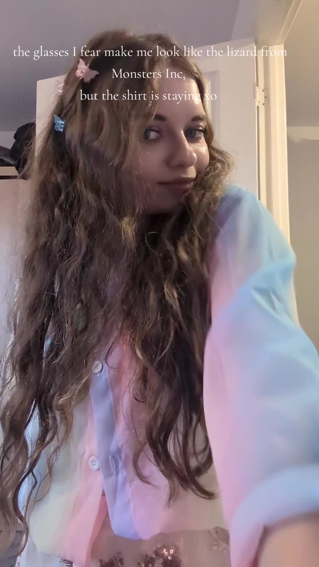 @everythingsRozy