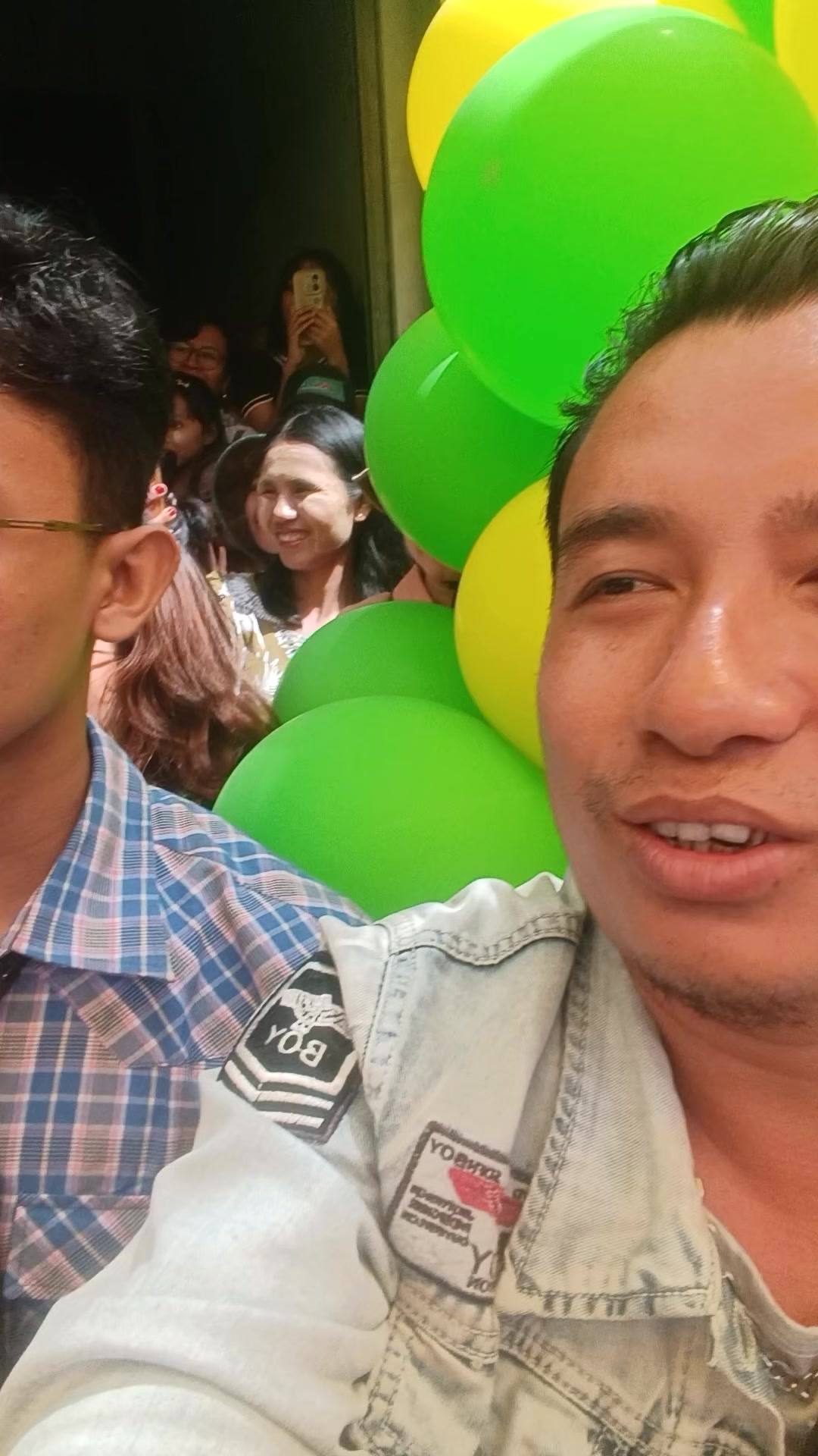 @Ye Htet Aung