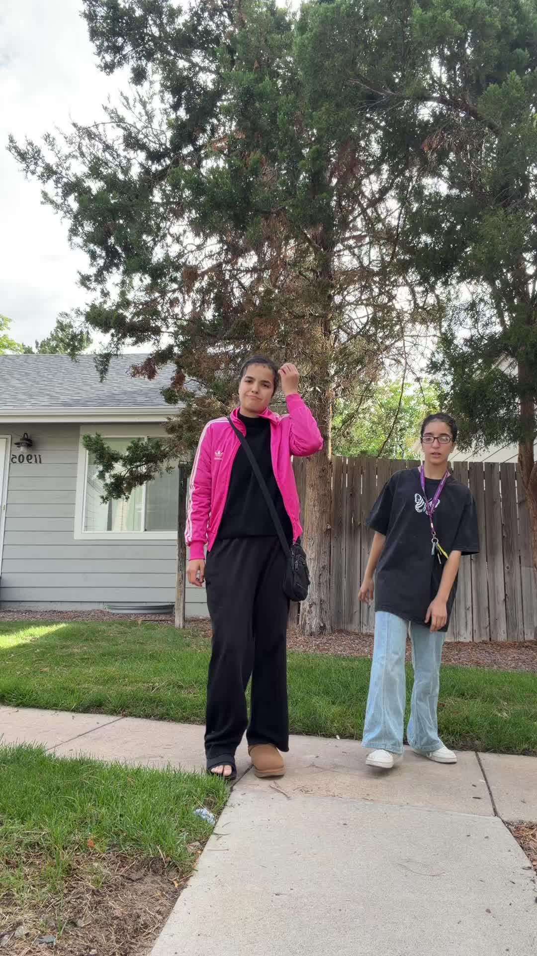 @bellahadid039