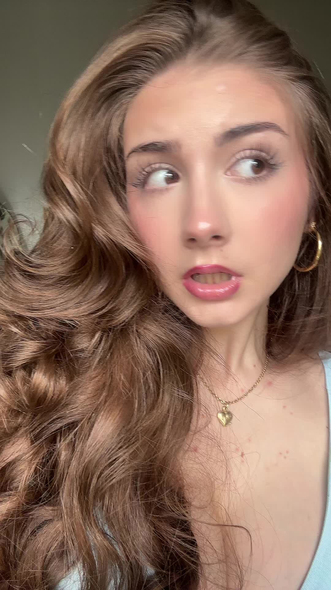 @Ana