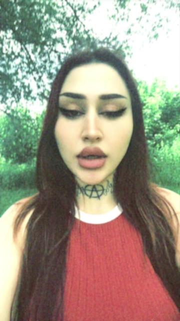 @Marika♌️