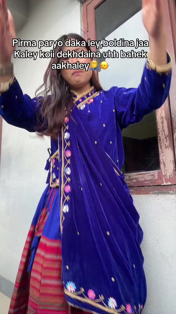@सलिना 💜🍒