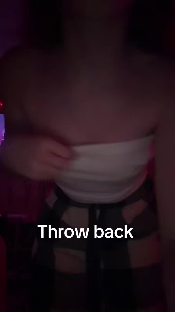 @yourfavbre<3💋