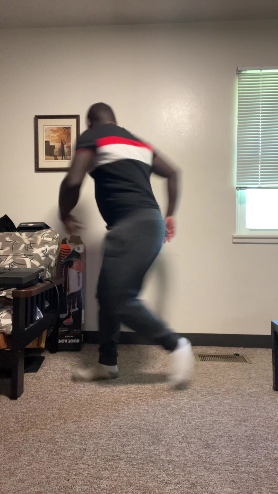 @liljonahn