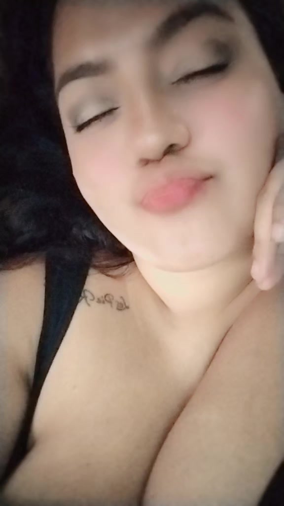 @Kerlly Correa✨️💋