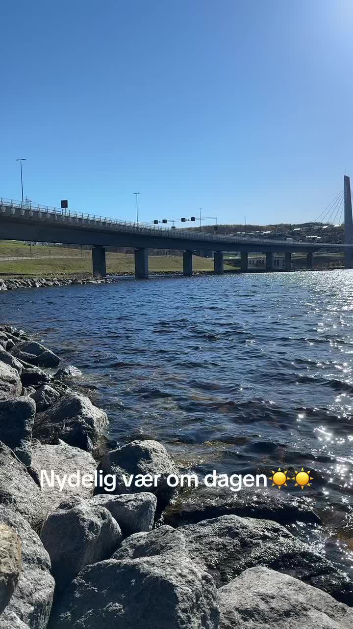 @Charlotte Iversen