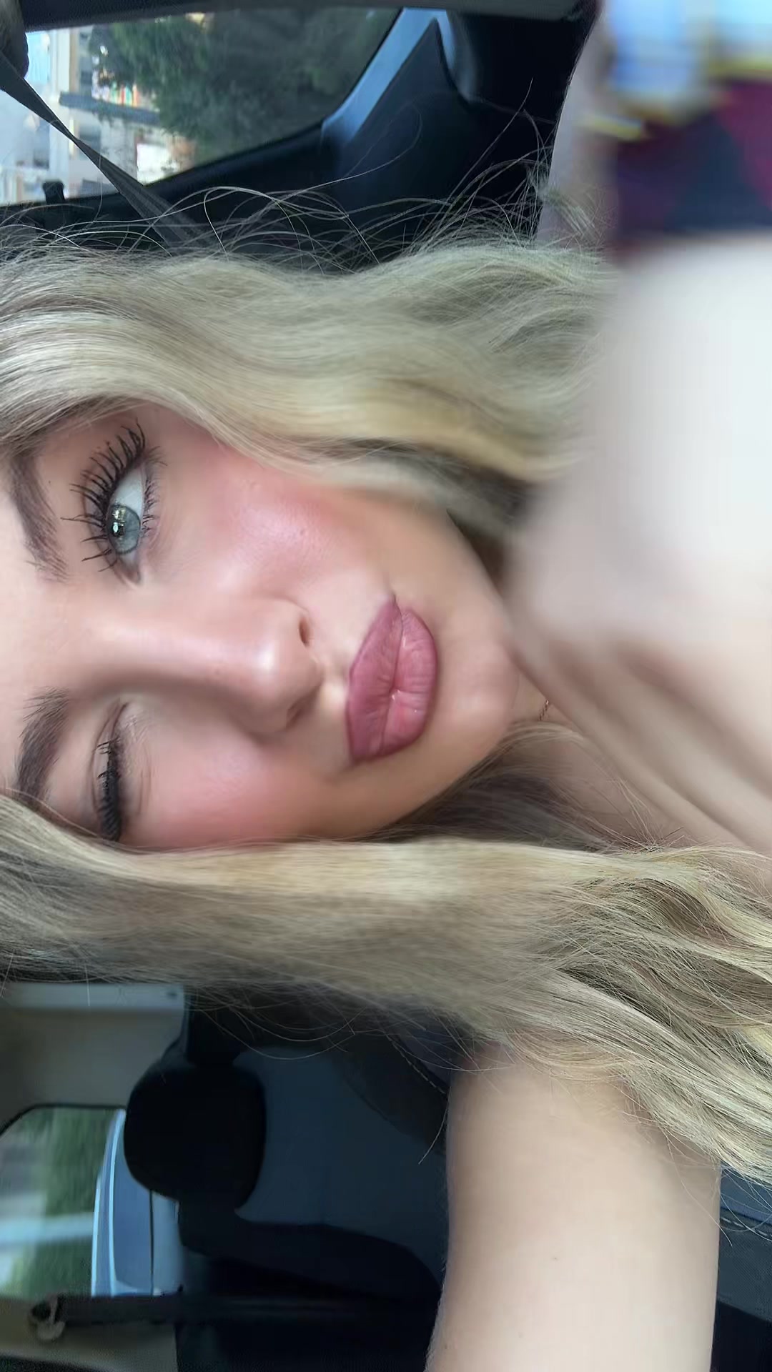 @Alexis_p