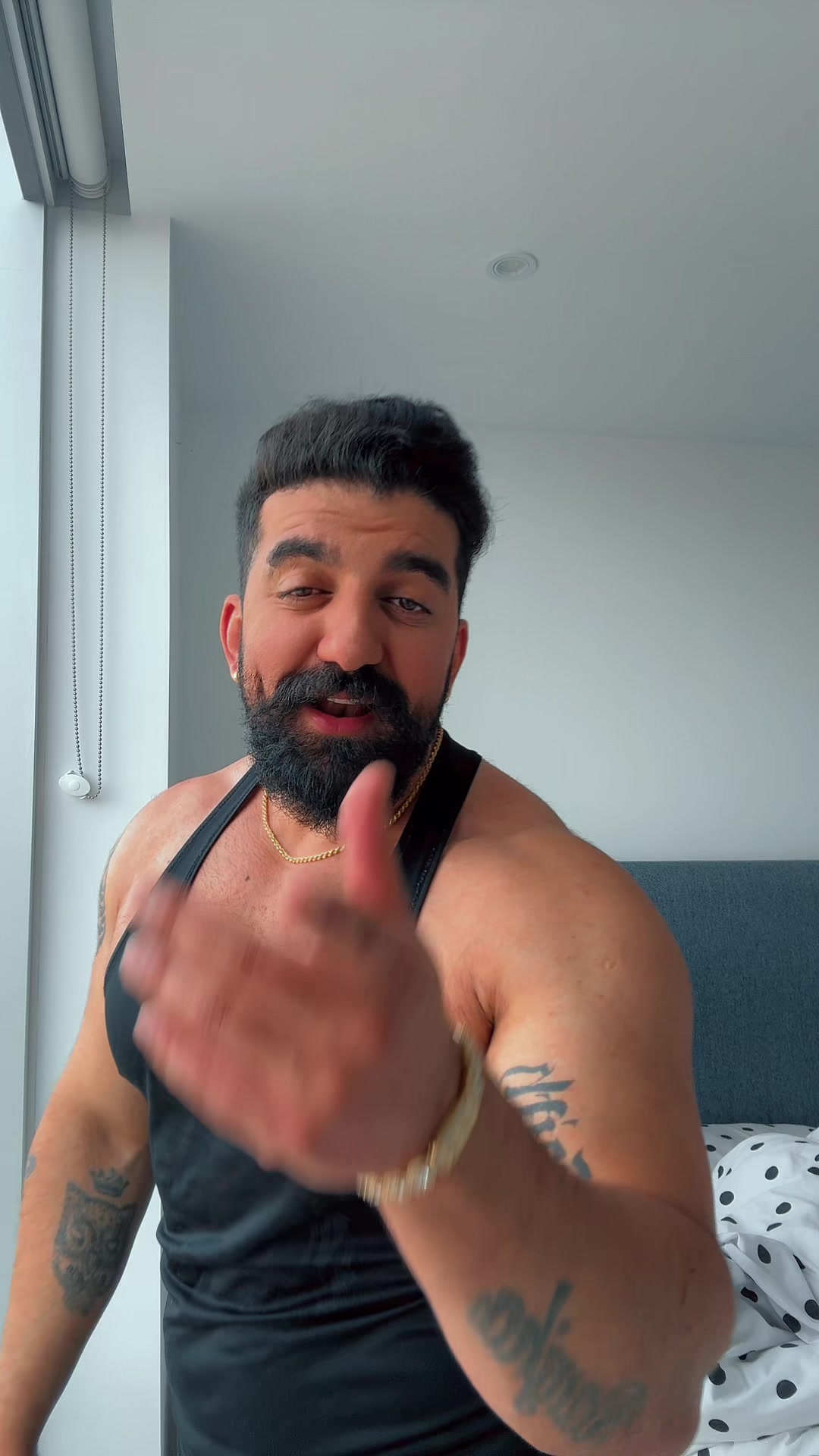 @Gabbar 🕊️🐺