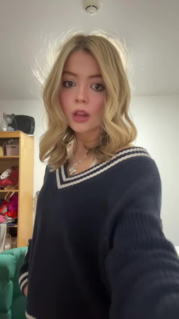 @rosieeverington