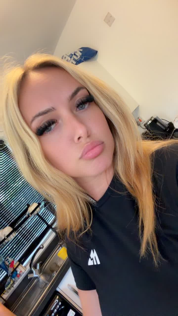 @Hayley 🤍
