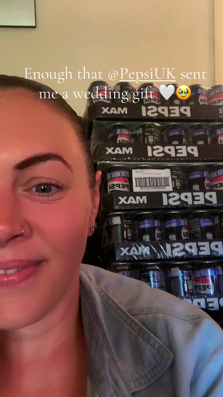 @Emm 🤍