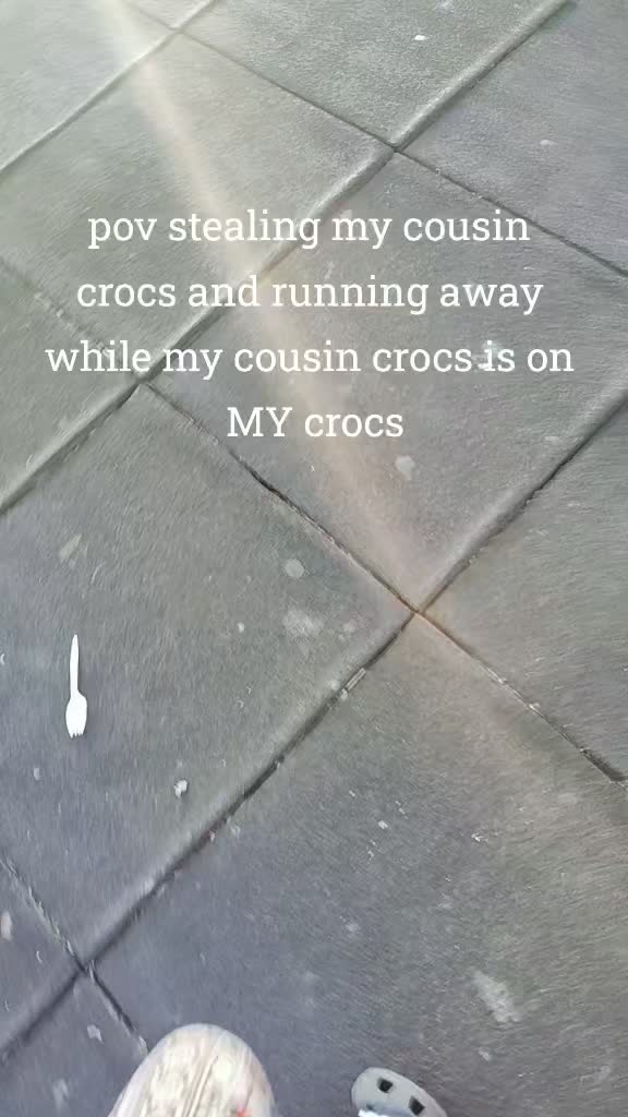 @( . _ .)