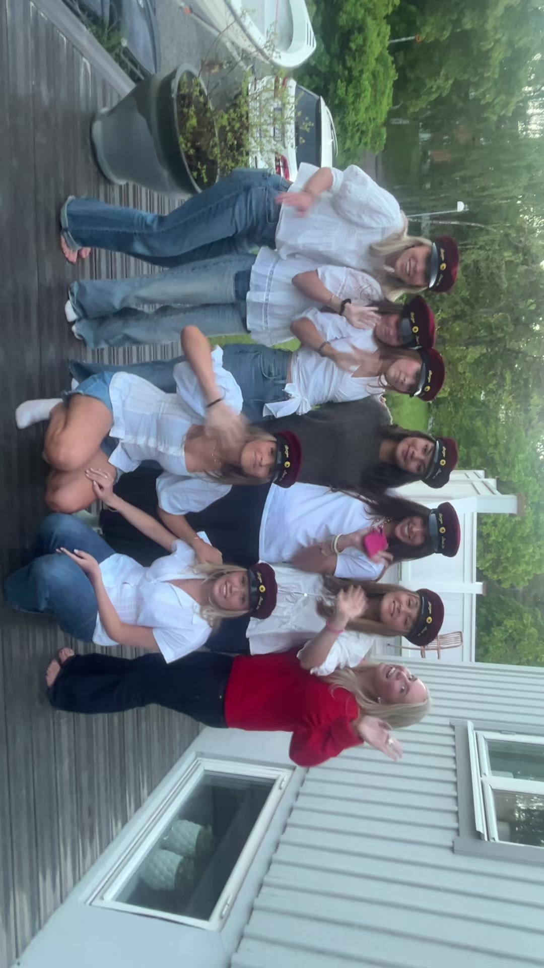 @Stella