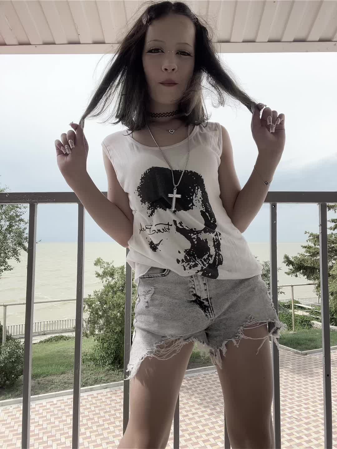 @Эиша