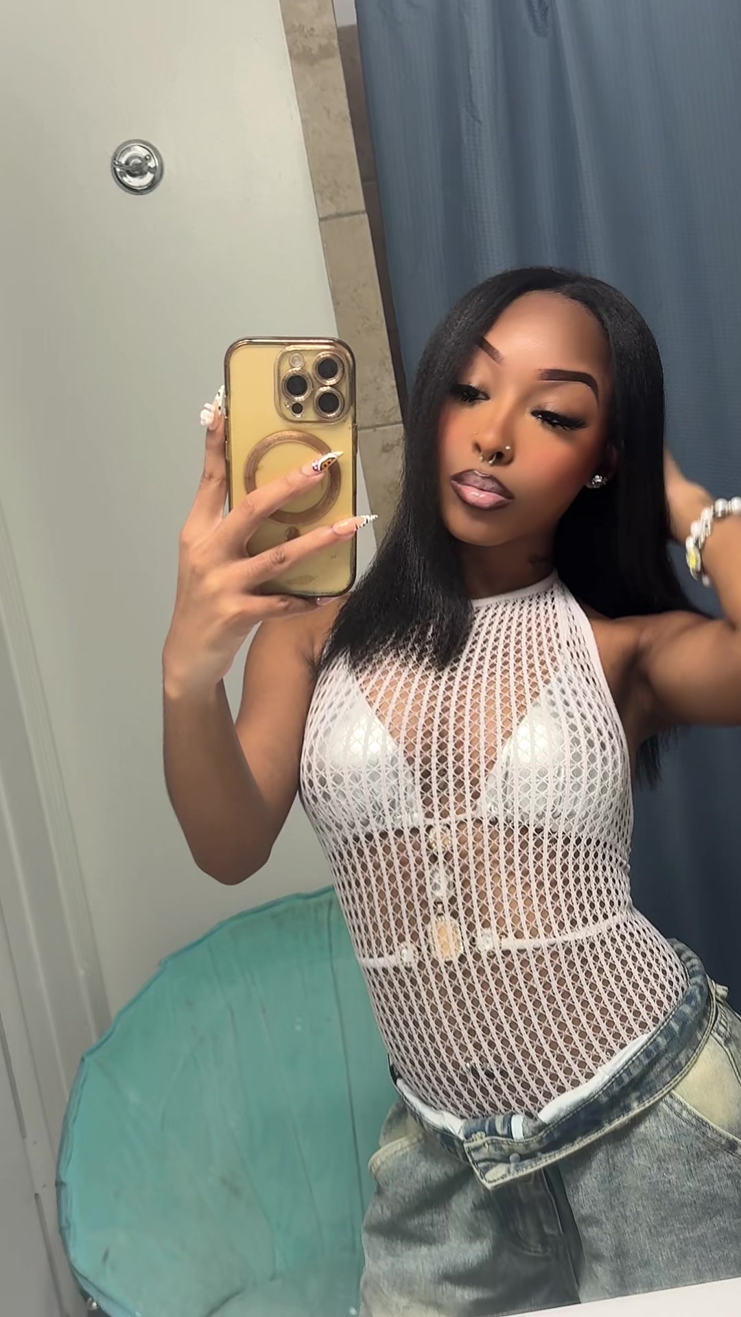 @aniyahmenzell