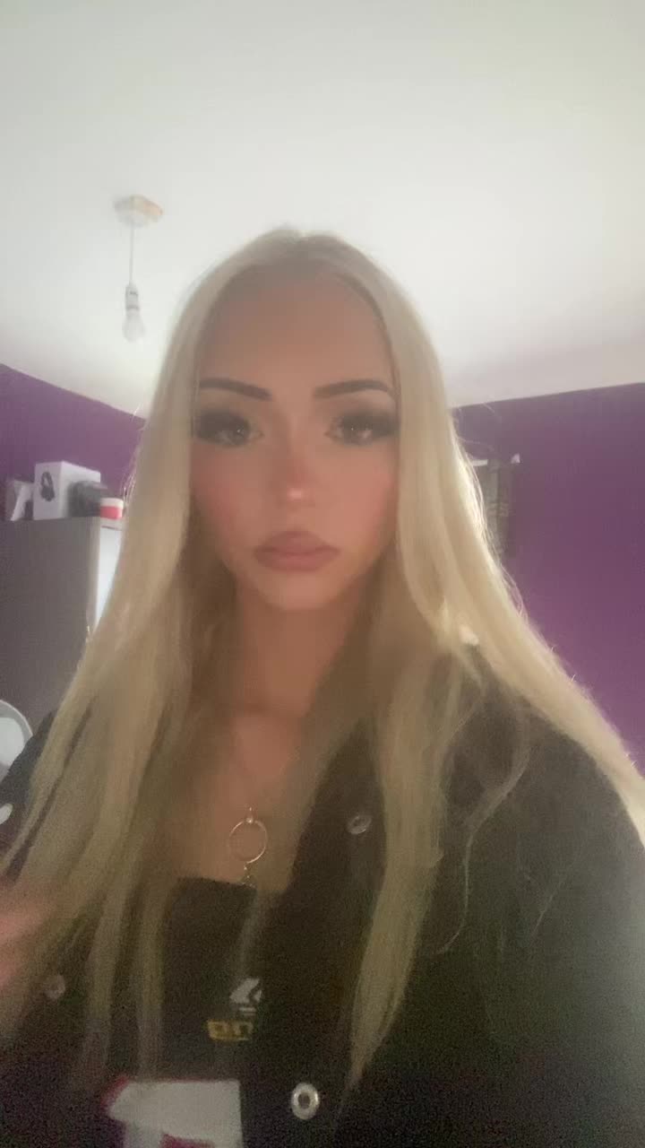 @ellieexnn