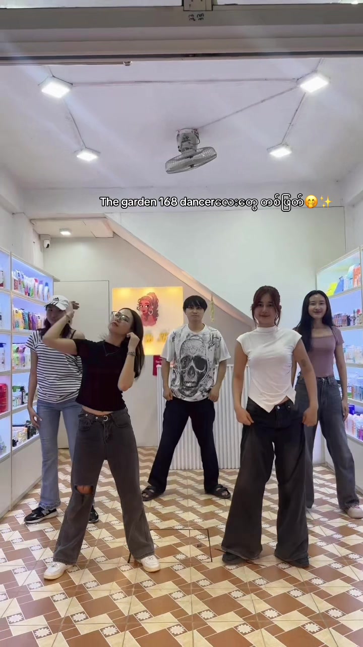 @Time To Shine Beauty store