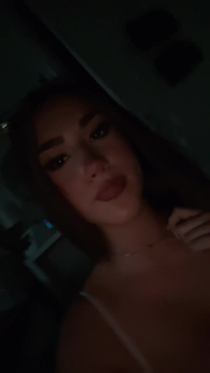 @𝐥𝐮𝐜𝐲🪽