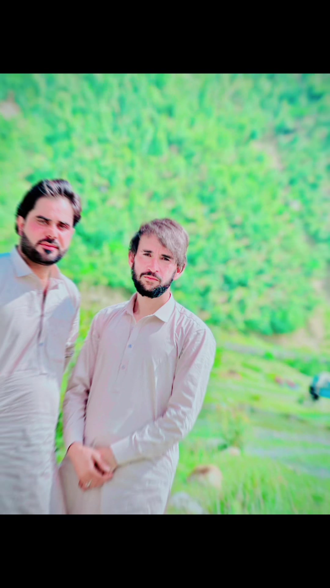 @Lucky bhai 313