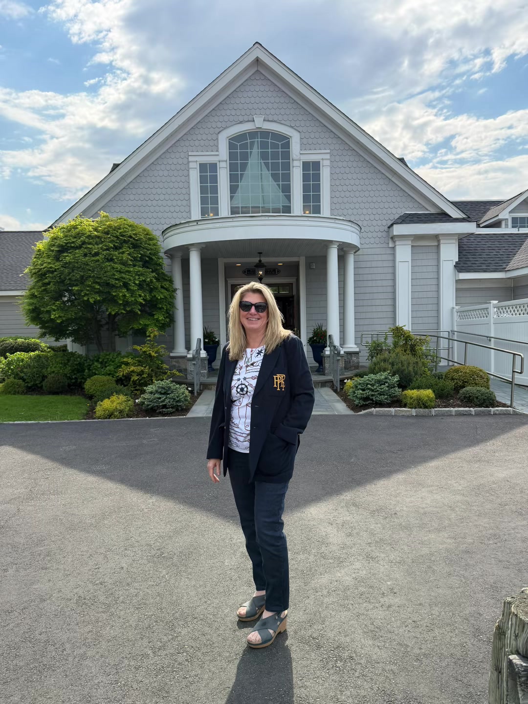 @Donofrio Team/Douglas Elliman