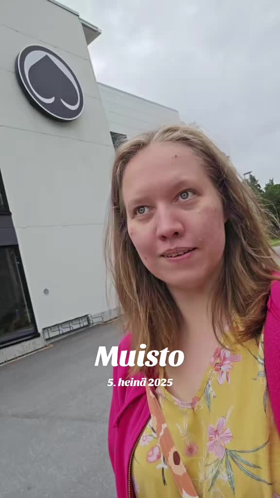 @Marika_Mimi