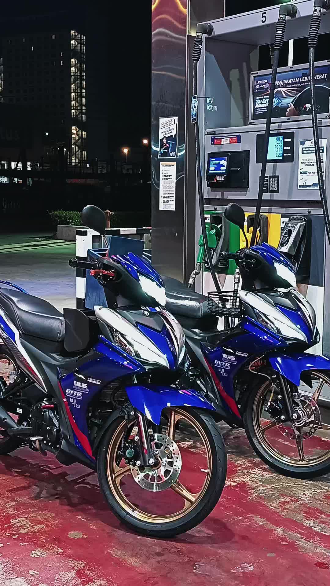 @AM🚀