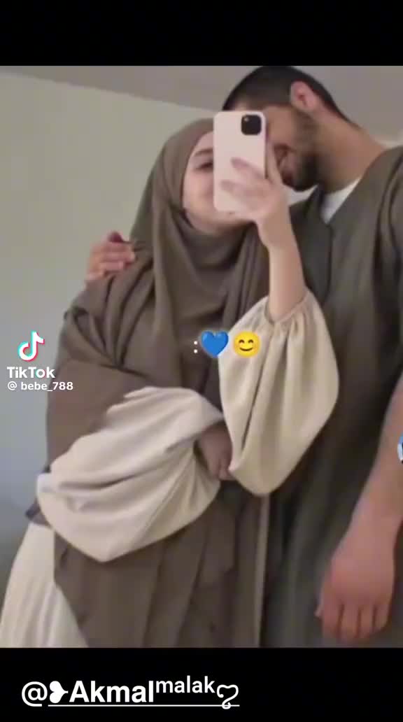 @али